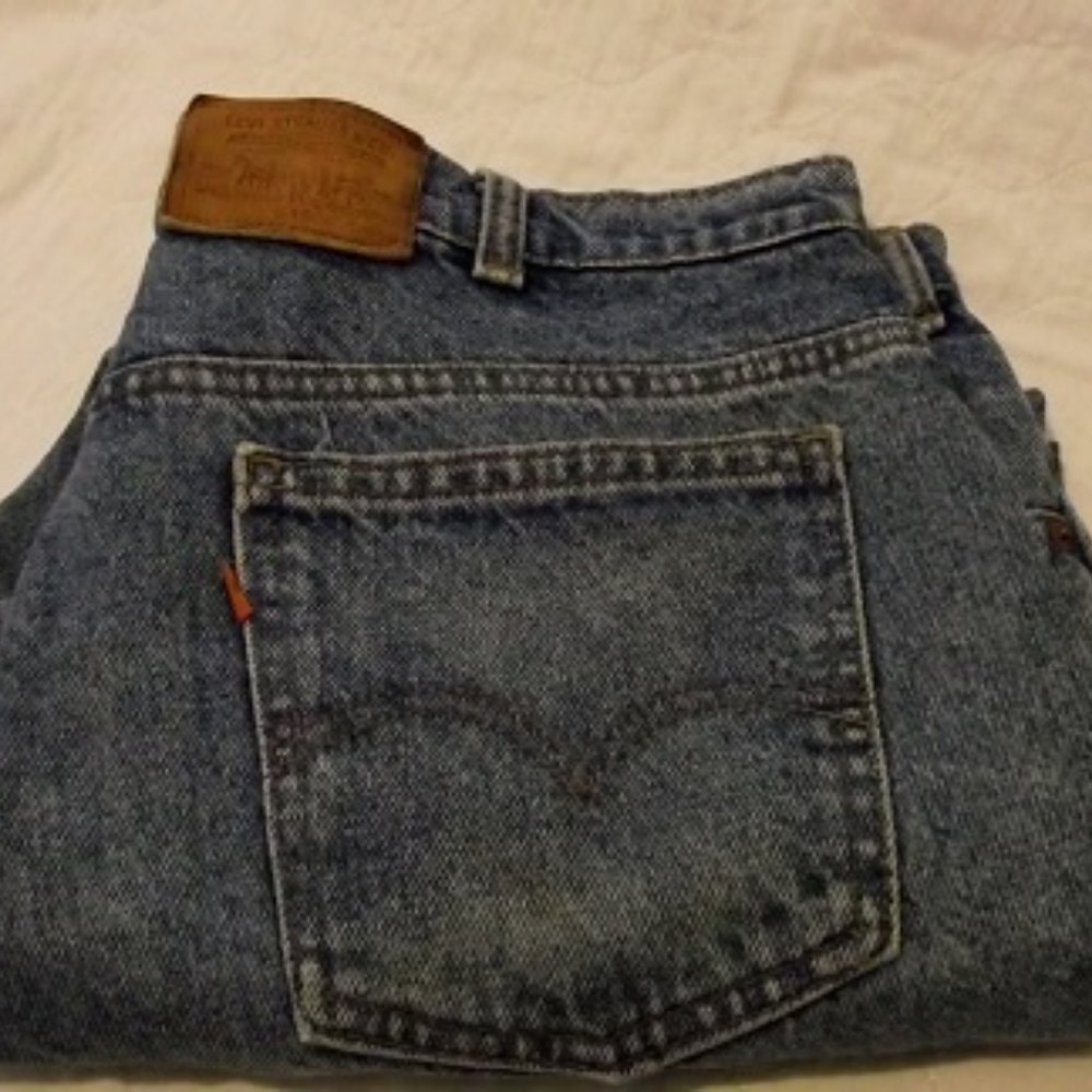 LEVIS 619 Straight Leg Mens Jeans Shorts